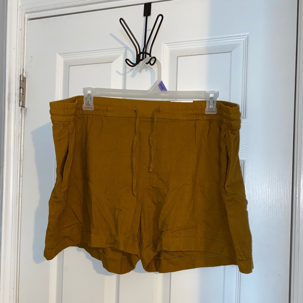 XXL Old Navy Linen Shorts